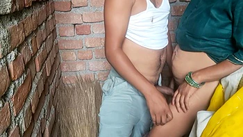 Hot Indian Desi Bhabhi