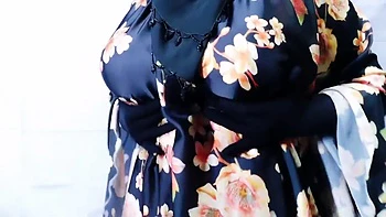 Muslim Hijabi Beautiful Housewife Fucking With Neighbor - With Clear Hindi Audio