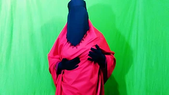 Bangladeshi Beautiful Housewife Spending The Night With Neighbor