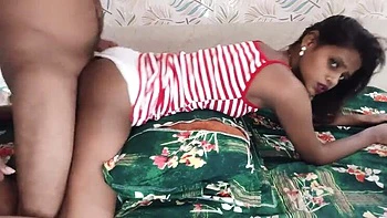 Desi Girlfriend Priya Doggy Style Fuck - Indian Bhabhi Big Ass Doggy