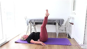 Working Out With 51yo Mature Milf Chantelle Blue