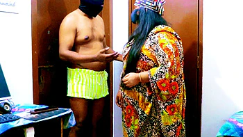 Hot Bengali Step Mom Dirty Talk with Son - Desi MMS XXX