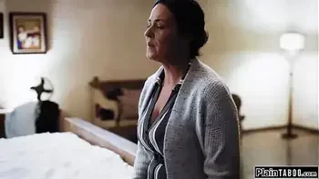 Stepdaughter is licked by busty stepmom