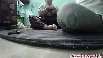 Indian House Owner Fucks Paying Guest - Creampie Missionary with Big Tits and Hindi Audio