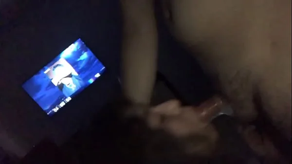 Homies girl sucks me while he showers again