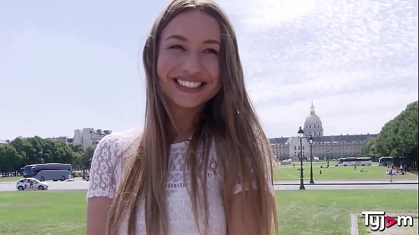 Student Girl Taylor Sands needs to take this massive dick