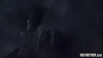 HORROR PORN: Female Spider