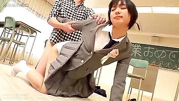 240829つい先程まで高校生やってた子d3