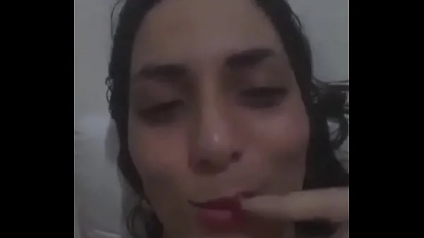 سكس عربي مصري لتكمل الفديو الرابط في الوصف