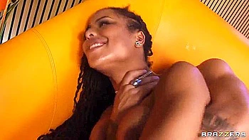 / - Yhivi, Kira Noir, Victor Ray Kira By Yhivi And Victor