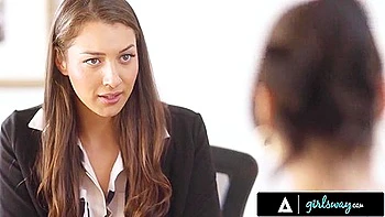 Petite Alexis Taes Pussy Eating Pitch Makes Bella Rolland Squirm In Office Scissor Fest