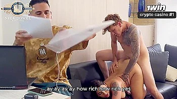 Im Fucking My Best Friends Wife! She Caught Us! Emilyfoxxxx