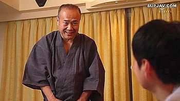 Sexy Stepsister In Law Seduced By Aphrodisiac For Older Man At Home U0r6e7mr