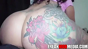 Santana Red And Queen Rouge