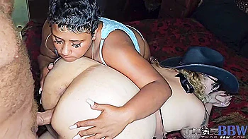 Making Ranch Sauce On The Ranch