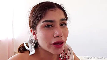 Teenage 18+ Latina With Heavy On Hotties And Marina Gold