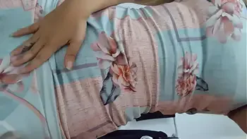 Vou sair no shopping sem calcinha... a mostrar a ppkinha.... quer ver???... : bolivianamimi