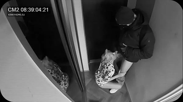Wife sucked the postman while husband in the next door