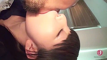 Japanese Idol Gets Pussy Licking Until Orgasm [prh-097]