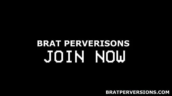 Miss Brat Perversions Big Ass in Yoga Pants