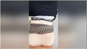 [married Woman Diary] Ntr Blowjob Deep Throating Doggy Style Married Woman In The Public Restroom