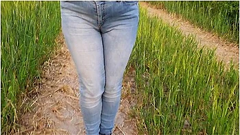 Alice - Desperate To Pee, Then Lost It And Pissed Myself In