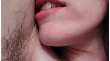 Stinky Very Hairy Armpit Camgirl Sexy Talk: Dirty Pheromone Camgirl Slut Doesnt Want To Smell Clean