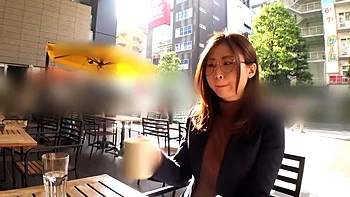 0010674_ベロチュー かわいい 眼鏡などが含まれている