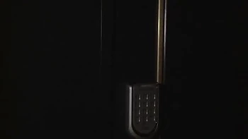 LHV366-XYWRPJIQRC386931816