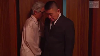 DYX393-NPYFYIURAY841312884