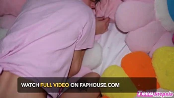 Shrooms Q In Freaky Lil Stepsis Footjob Fantasy Fuck Fest