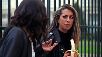 Angy finds in Luna an ideal sensual play partner... - Jacquie et Michel TV