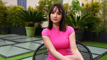 Eva Loviña, 34 years old, from Nanterre! - Jacquie et Michel TV