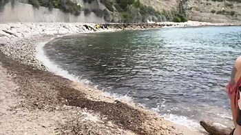 Laeticia discovers unsuspected pleasures! - Jacquie et Michel TV