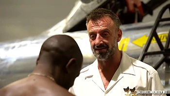 Luciolle stimulates his libido a little more... - Jacquie et Michel TV