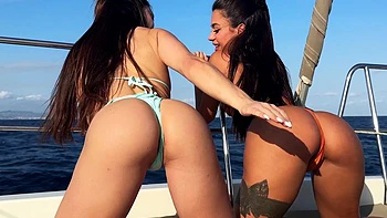 Savage Squirting And Anal Threesome In A Boat With Martina Smeraldi And Luiza Marcato