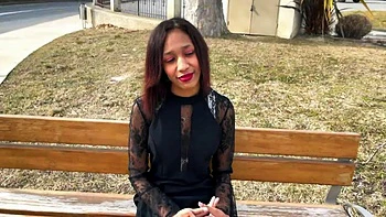 Anissa, 22, has just shot her first porn film from Bordeaux! - Jacquie et Michel TV