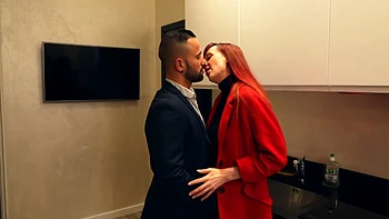 Yves takes care of Stella's case - Jacquie et Michel TV