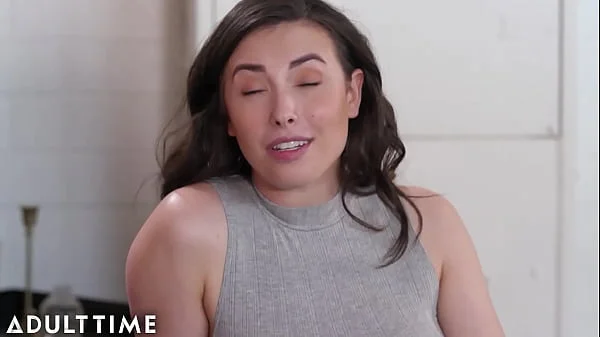 Crazy Lesbian Squirting Orgasms with Bunny Colby & LaSirena69!