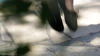 Alli Rea is Every Dick's Workout Buddy