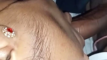 Desi Indian Wife Vinnusi Takes Big Cock Cum in Mouth Blowjob