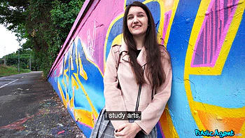 Student with Appetite for It