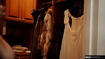 NEW PHO  9: Big Tits, Big Ass  Blowjob Porn