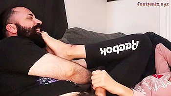 Cute Teen 18+ Girl Enjoys Foot Fetish