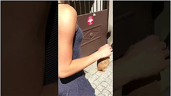 Walking And Flashing In The Streets - Sexy Girlfriend - Leo Lulu