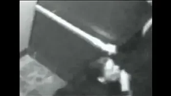 Quarentona portuguesa Susana faz broche ao patrï¿½o no elevador