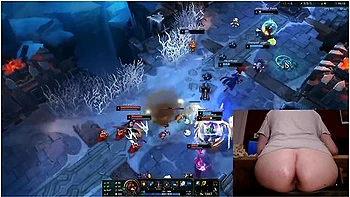 Gamer Girl And Deutsche Amateure - Fucking My Ass With A Banana Toy When Im Dead League Of Legends #18 Luna