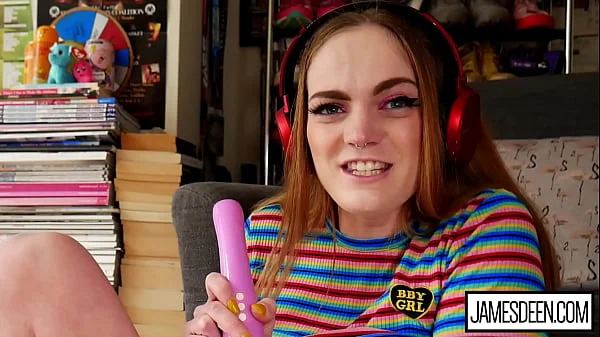 CARLY RAE SUMMERS REACTS TO JAMES DEEN VS ABBIE MALEY - HONEST PORN REACTIONS - HPR10