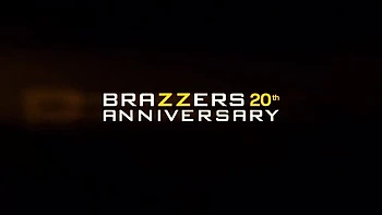 Nerdy Girl Abigaiil Morris Gangbang Blowjob in Locker Room - Brazzers HD