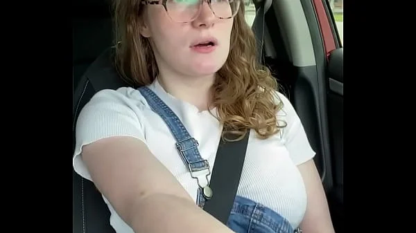 Nerdy Country Girl Rubs Herself in her Car